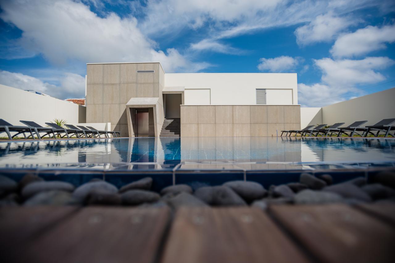 Charming Blue Hotel Vila do Porto Ngoại thất bức ảnh