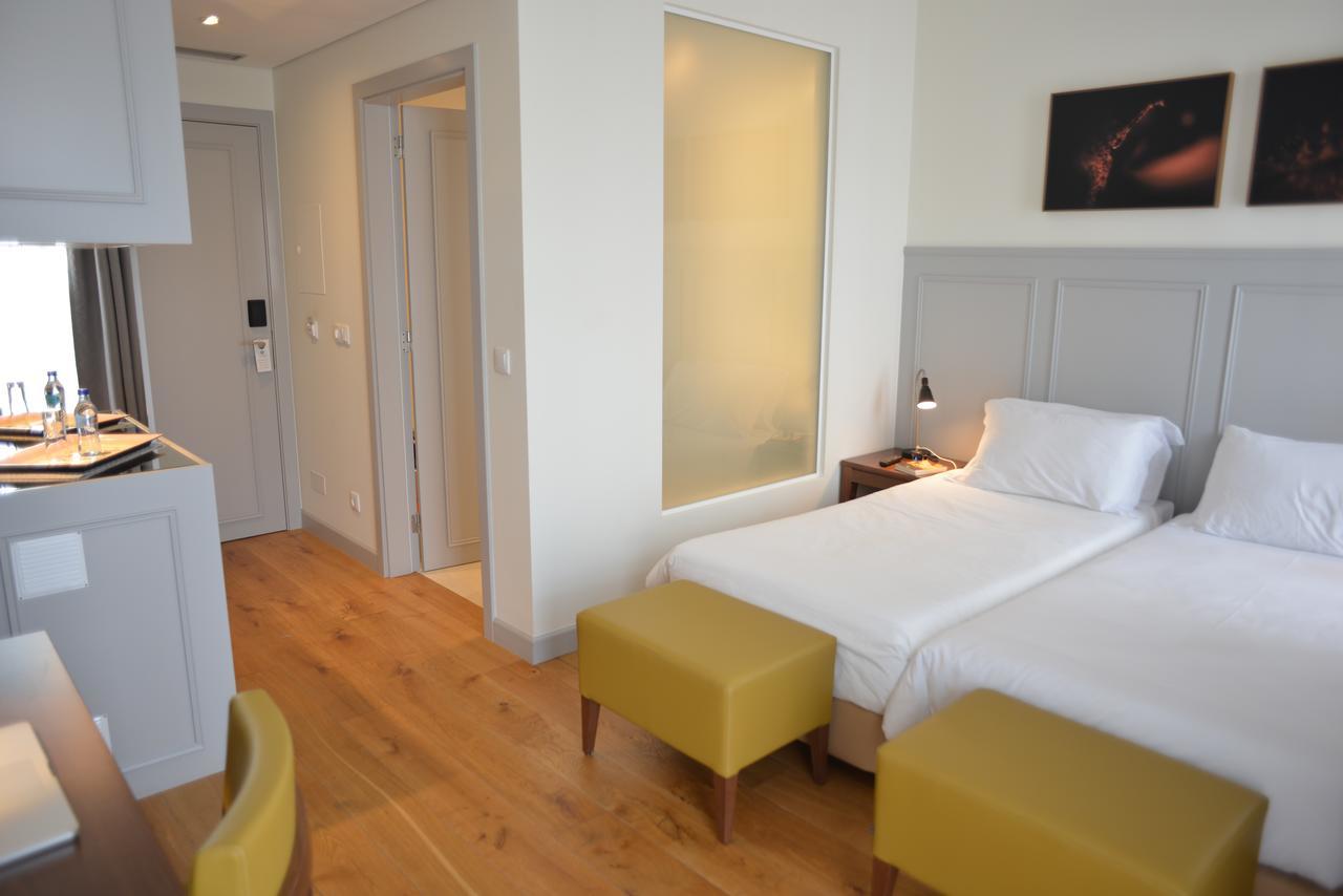 Charming Blue Hotel Vila do Porto Ngoại thất bức ảnh